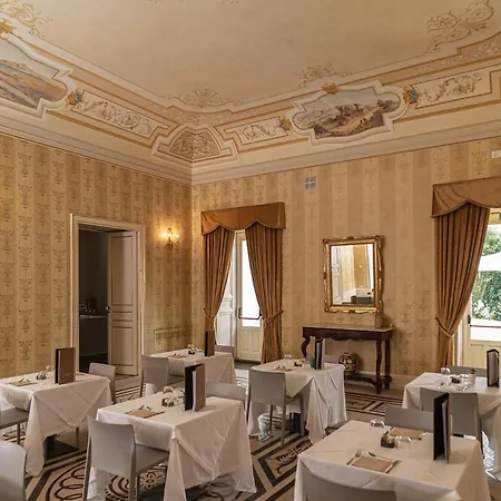Hotel Del Lauro
