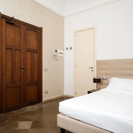 Del Lauro Hotel 4*