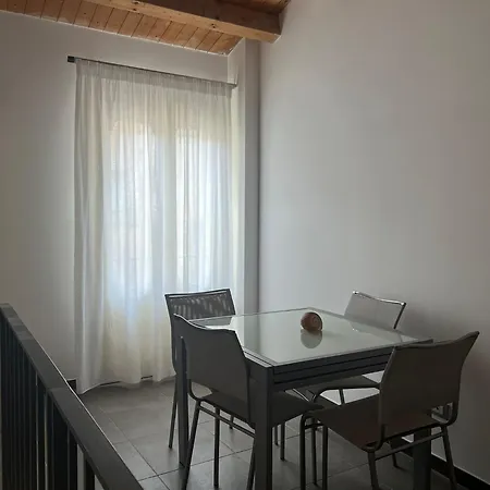 Del Lauro 4*