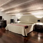 Del Lauro 4* راغوزا