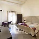 فندق Del Lauro راغوزا