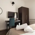 Del Lauro 4*